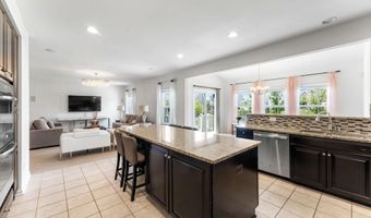 25541 EMERSON OAKS Dr, Aldie, VA 20105
