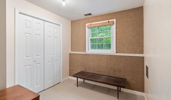 1112 Berkeley Ave, Beachwood, NJ 08722