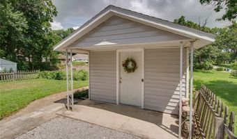 3116 Burton St, Alton, IL 62002