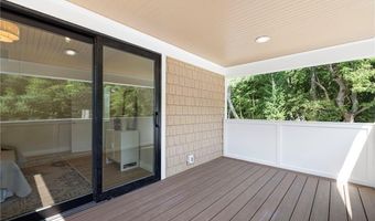 91 Carr Ln, Jamestown, RI 02835