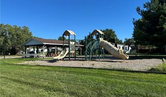 60 Flamingo Ave, Amherst, OH 44001