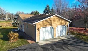 210 Knollwood St W, Annandale, MN 55302