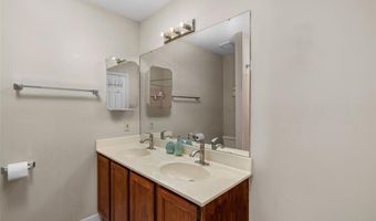 403 Arbor Glen Dr, Ballwin, MO 63021