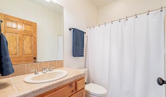 2621 Driftwood Dr, Tool, TX 75143
