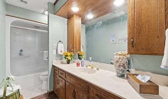 633 Cherry Ln, Bartlesville, OK 74003