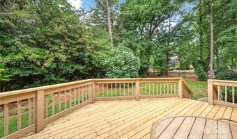 8600 Brownes Pond Ln, Charlotte, NC 28277
