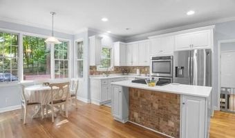 126 Hemlock Dr, Aiken, SC 29803