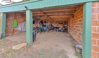 517 W Lamar St, Alvord, TX 76225