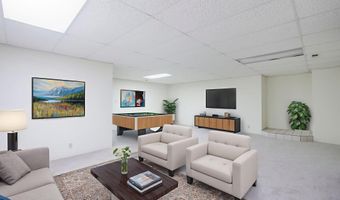 118 Chapel Dr, Andover, KS 67002