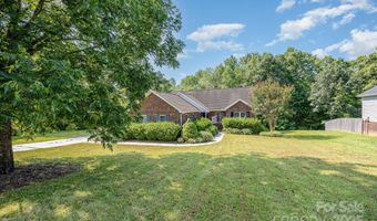 610 Mountain Pl, Albemarle, NC 28001