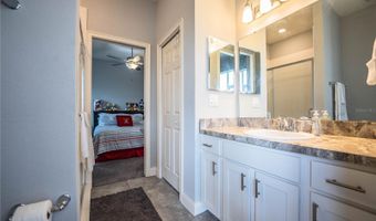 261 WALKERS POINT Dr, Auburndale, FL 33823