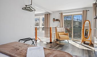 78 Ledgelawn Ave, Bar Harbor, ME 04609