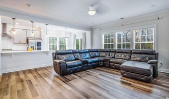 824 Kingsworth Way, Angier, NC 27501