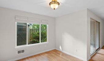 9630 SW MARJORIE Ln 1, Beaverton, OR 97008