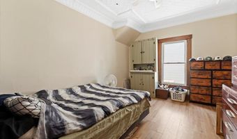 215 Dewey St, Bennington, VT 05201
