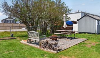 6 Arbeth Ave, Narragansett, RI 02882