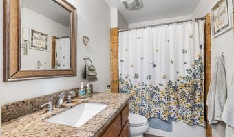 13850 Nightshade Rd, Apple Valley, CA 92307