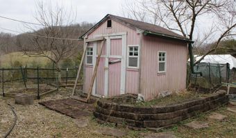 426 Peter Cave Rd, Spencer, WV 25276