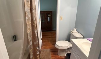 131 Lansworth Dr, Austinville, VA 24312