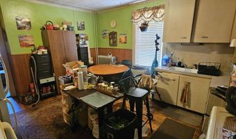 67 Third St, Auburn, ME 04210
