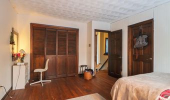 137 China Rd, Albion, ME 04910
