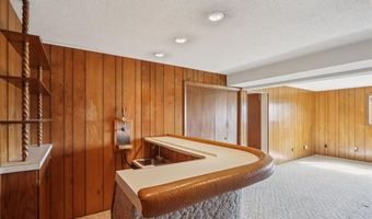 71 Railroad St, Atkins, IA 52206