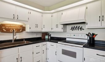 2115 Meadow Ln, Arcanum, OH 45304
