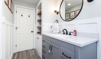 26 Sharon Pkwy, North Smithfield, RI 02896