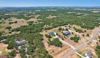 165 Rolling Bend Rd, Alvord, TX 76225