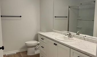 2823-2825 Ontario St, Ames, IA 50014