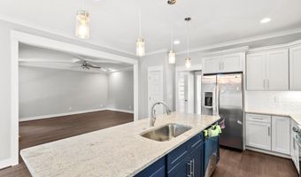 1077 GRANDE VIEW PASS, Alabaster, AL 35114