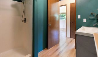 1784 W Kuiaha Rd, Haiku, HI 96708
