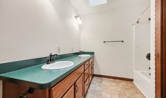 655 Auburn Trl SE, Ada, MI 49301