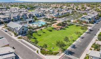 733 W FLINTLOCK Way, Chandler, AZ 85286