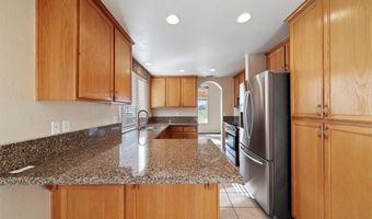 11262 Country Club Dr, Apple Valley, CA 92308