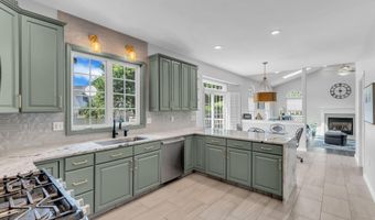 59 Brittany Dr, Bayville, NJ 08721