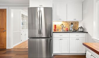 58 Lakeshore Ave, Beverly, MA 01915