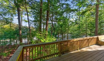 55 Lakeview Dr, Adirondack, NY 12808