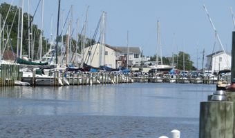 63 Cedar Run Rd, Bayville, NJ 08721