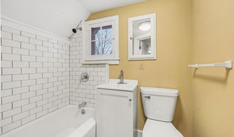 109 Crandall St, Albion, MI 49224