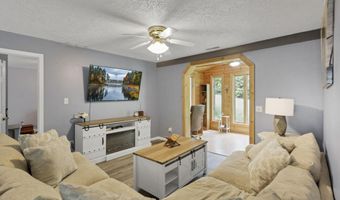 8175 Vore Ridge Rd, Athens, OH 45701