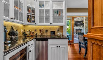 4075 NW CAMALA Dr, Albany, OR 97321