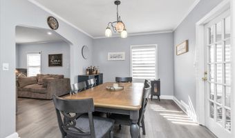 22 Towne St, Amityville, NY 11701