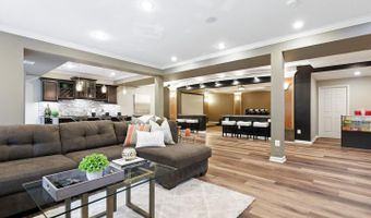 22530 FOREST RUN Dr, Ashburn, VA 20148