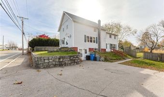 418 River Rd, Lincoln, RI 02865