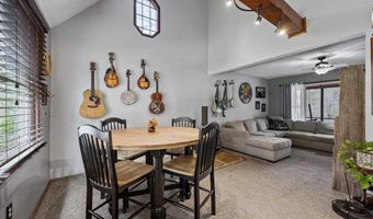 24798 127th St, Anamosa, IA 52205