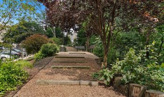 5904 MOUNT EAGLE Dr 718, Alexandria, VA 22303