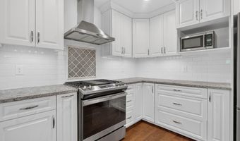 6101 TONTO Ct, Alexandria, VA 22312