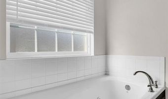 3029 White Tail Dr, Altus, OK 73521