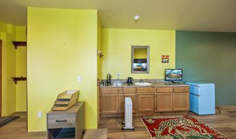 940 Pinecrest Ter, Ashland, OR 97520